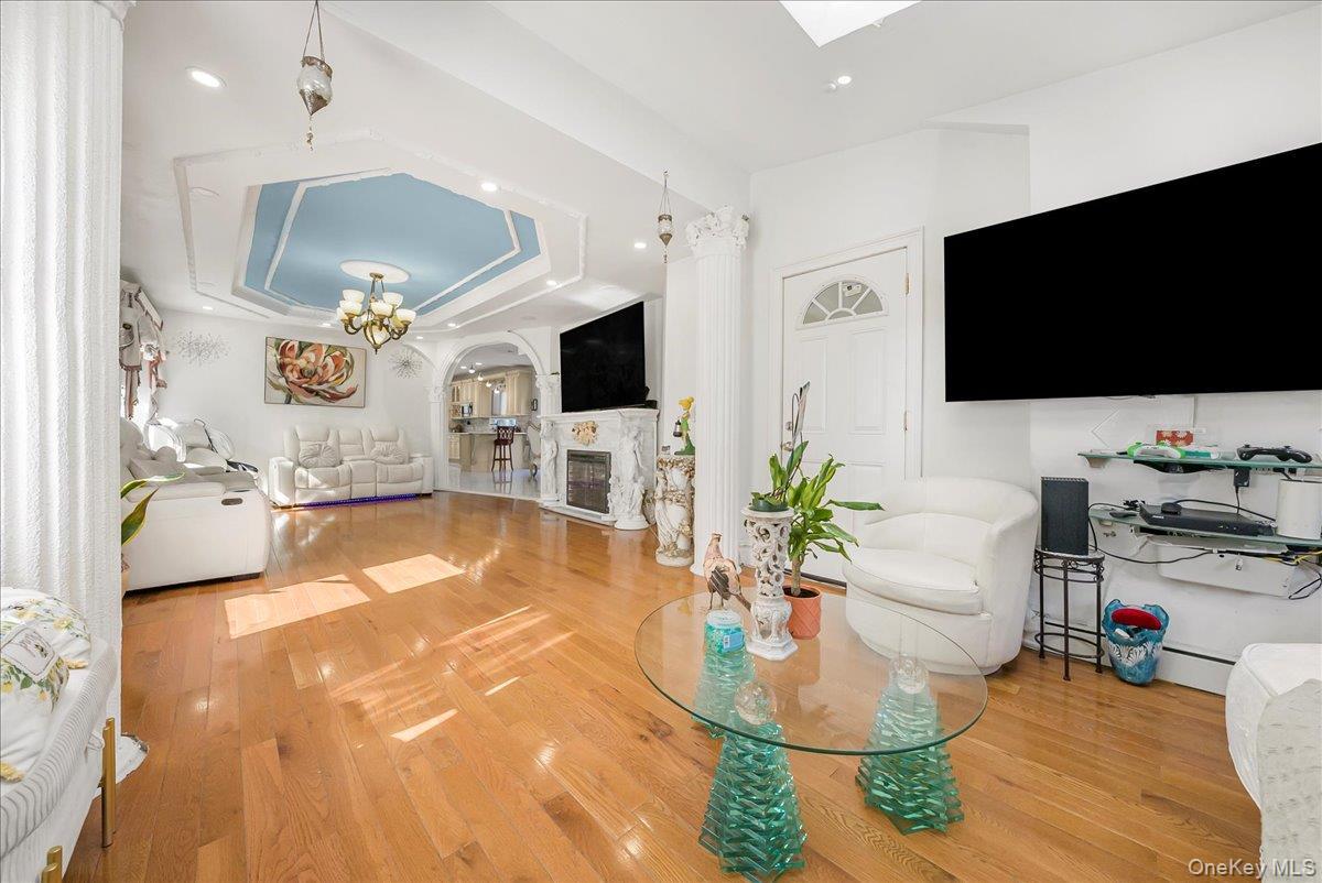 Single Family 87th  Queens, NY 11418, MLS-910020-5