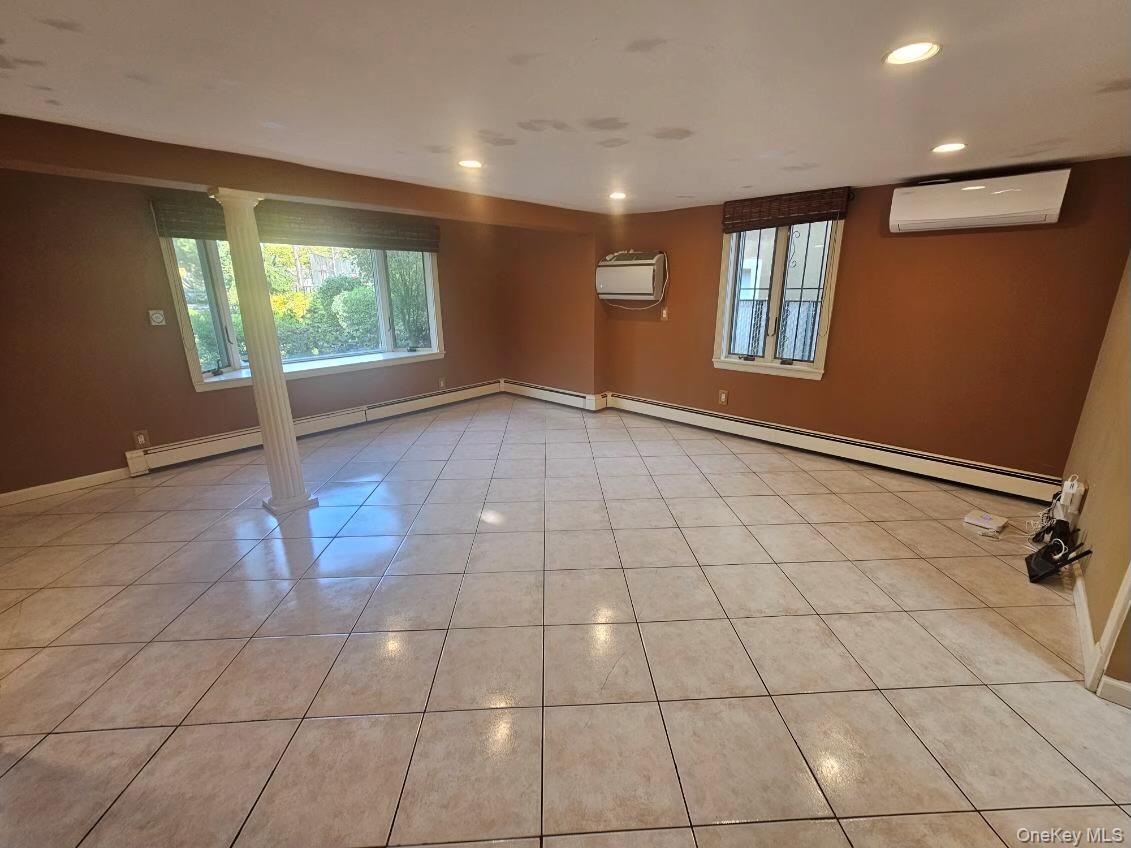 Single Family Clintonville Queens, NY 11357, MLS-910055-6