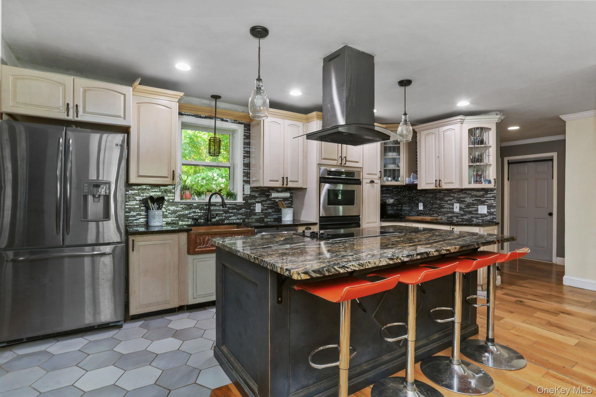 Single Family Chestnut Ridge  Dutchess County, NY 12522, MLS-910057-15