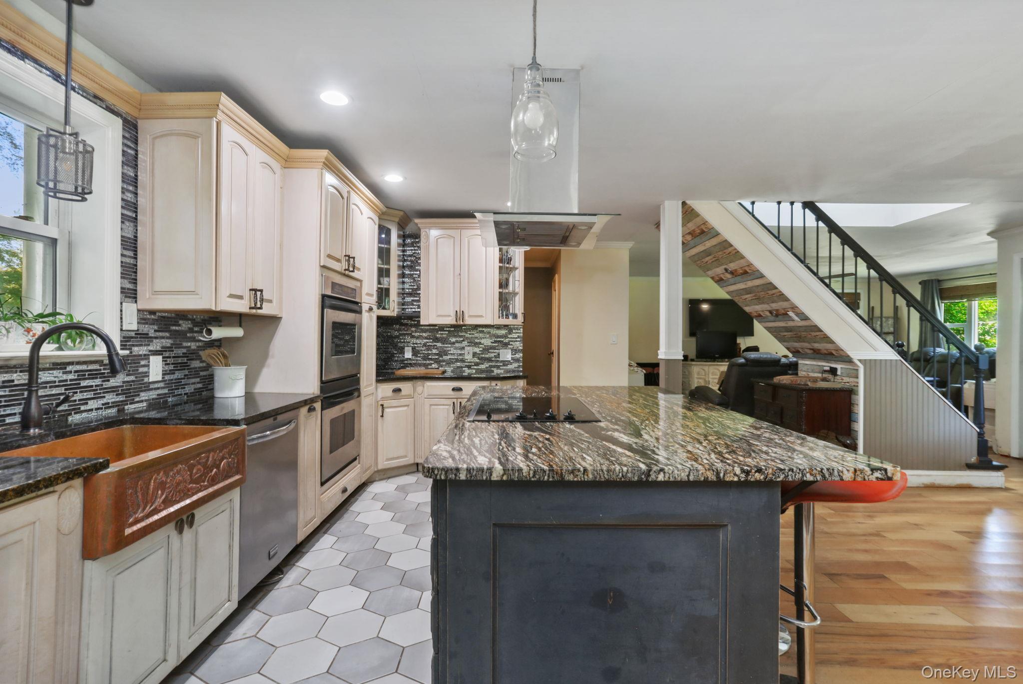 Single Family Chestnut Ridge  Dutchess County, NY 12522, MLS-910057-17