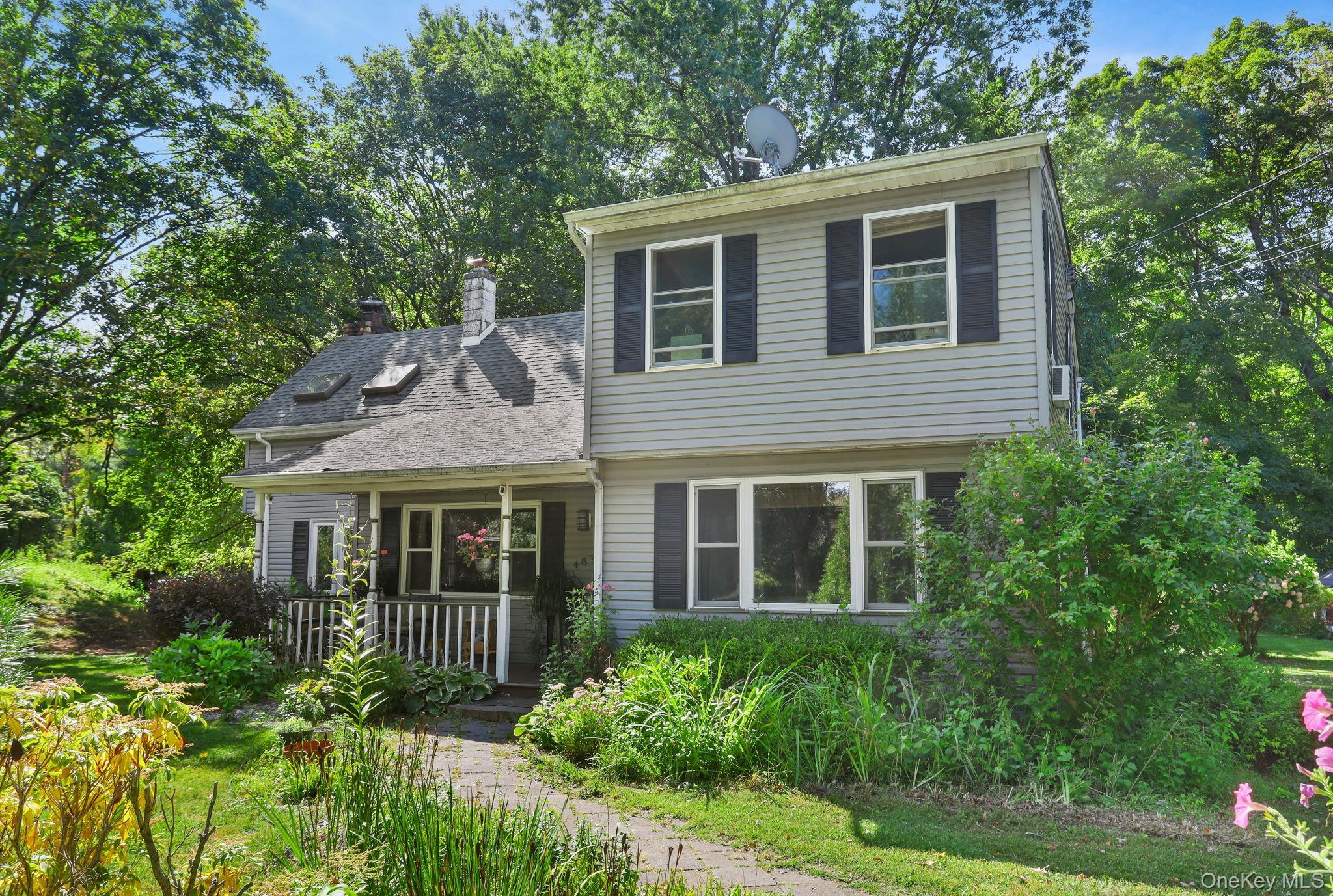 Single Family Chestnut Ridge  Dutchess County, NY 12522, MLS-910057-2