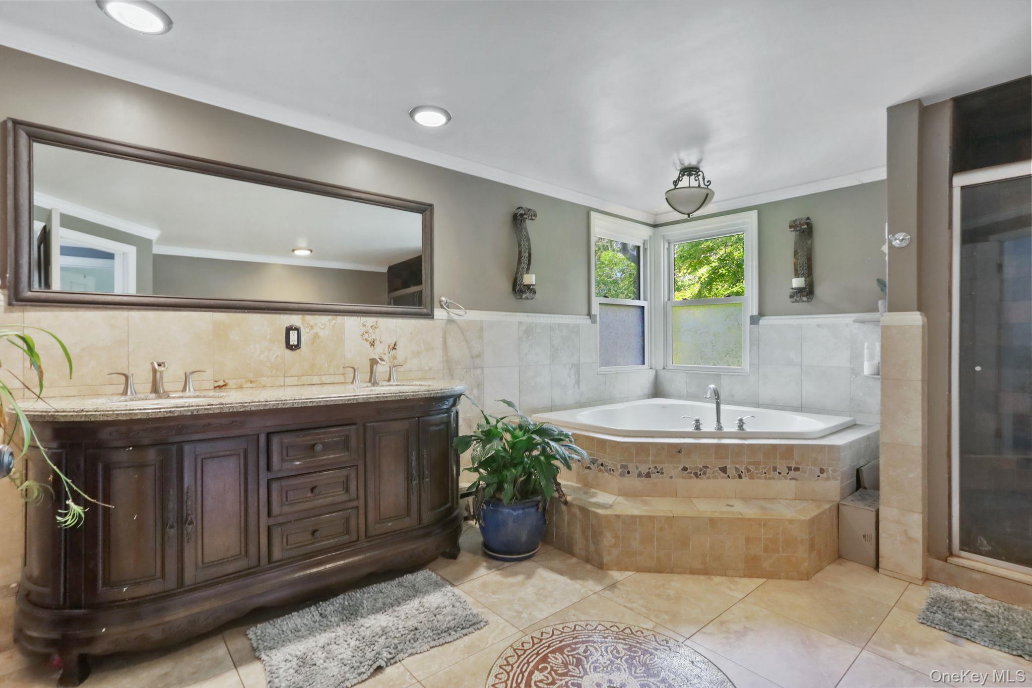 Single Family Chestnut Ridge  Dutchess County, NY 12522, MLS-910057-34