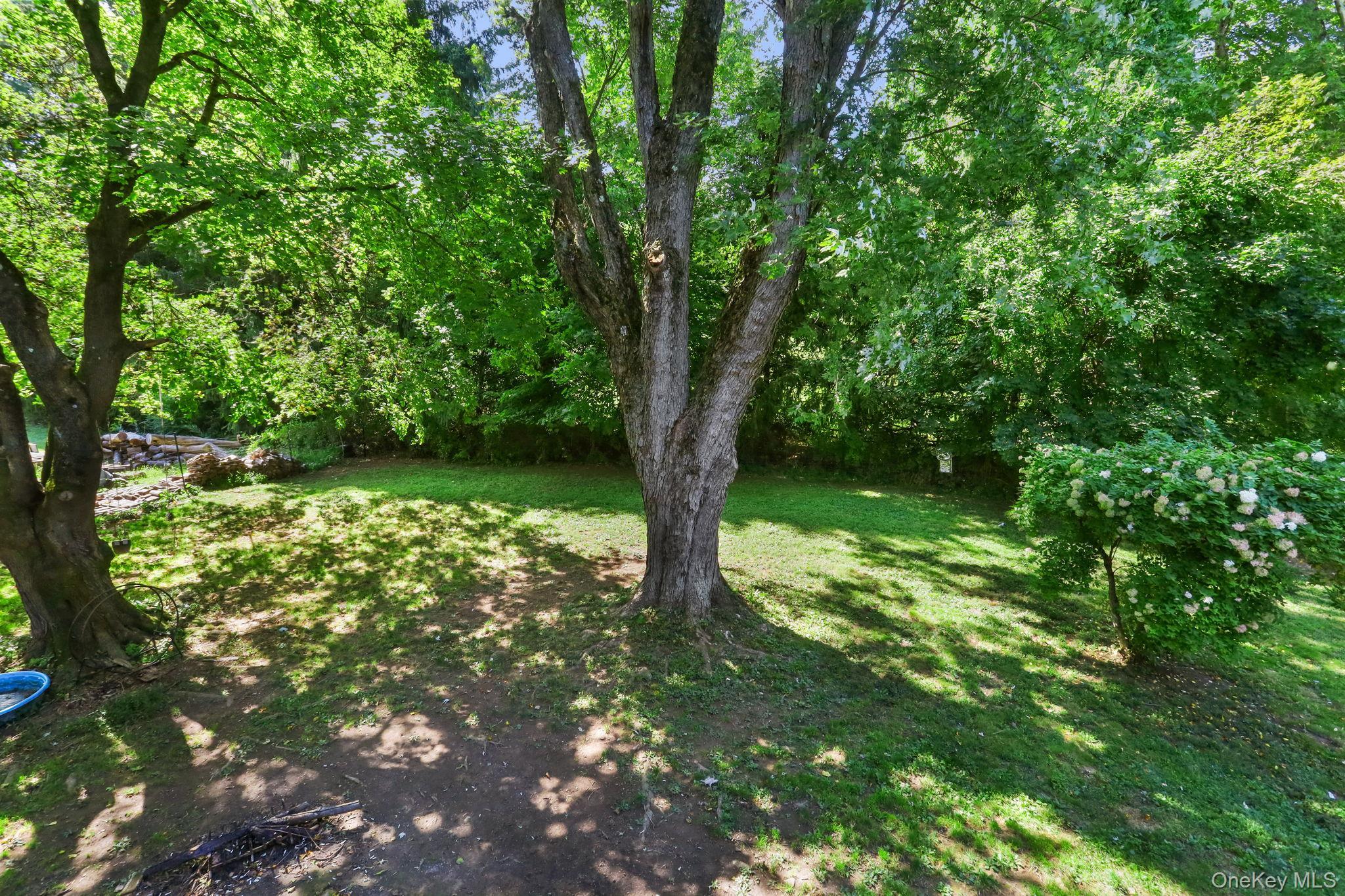 Single Family Chestnut Ridge  Dutchess County, NY 12522, MLS-910057-36