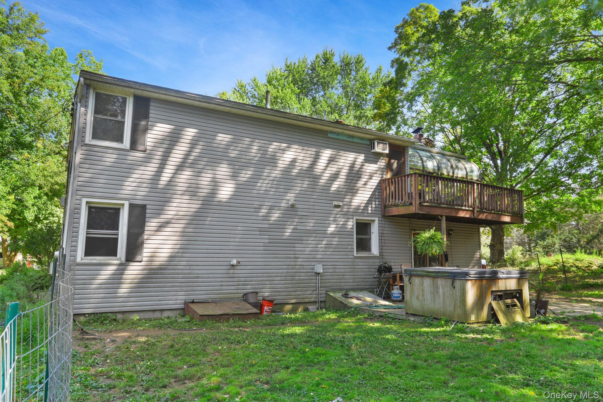 Single Family Chestnut Ridge  Dutchess County, NY 12522, MLS-910057-7