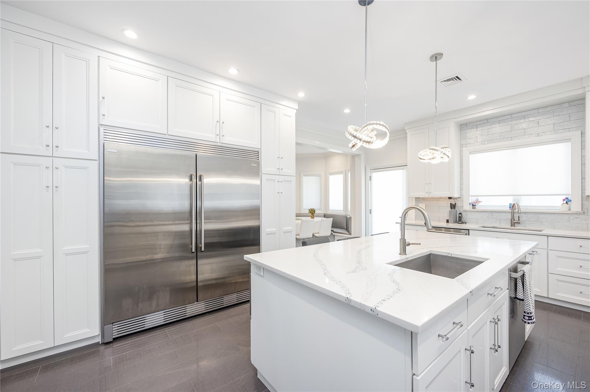 Single Family Nero Queens, NY 11423, MLS-910069-10