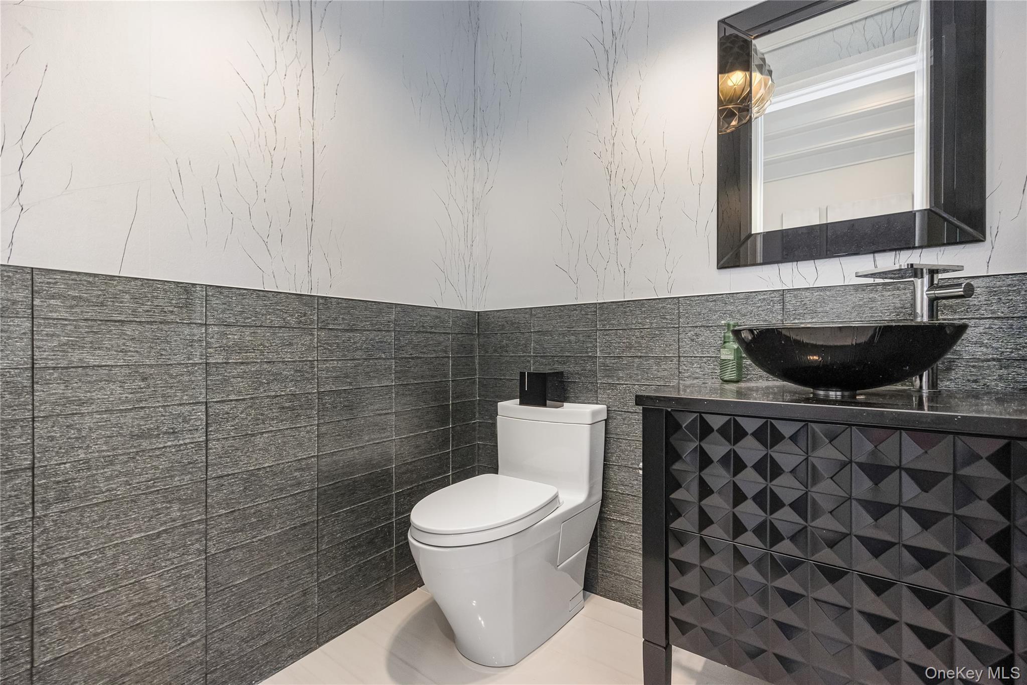 Single Family Nero Queens, NY 11423, MLS-910069-12