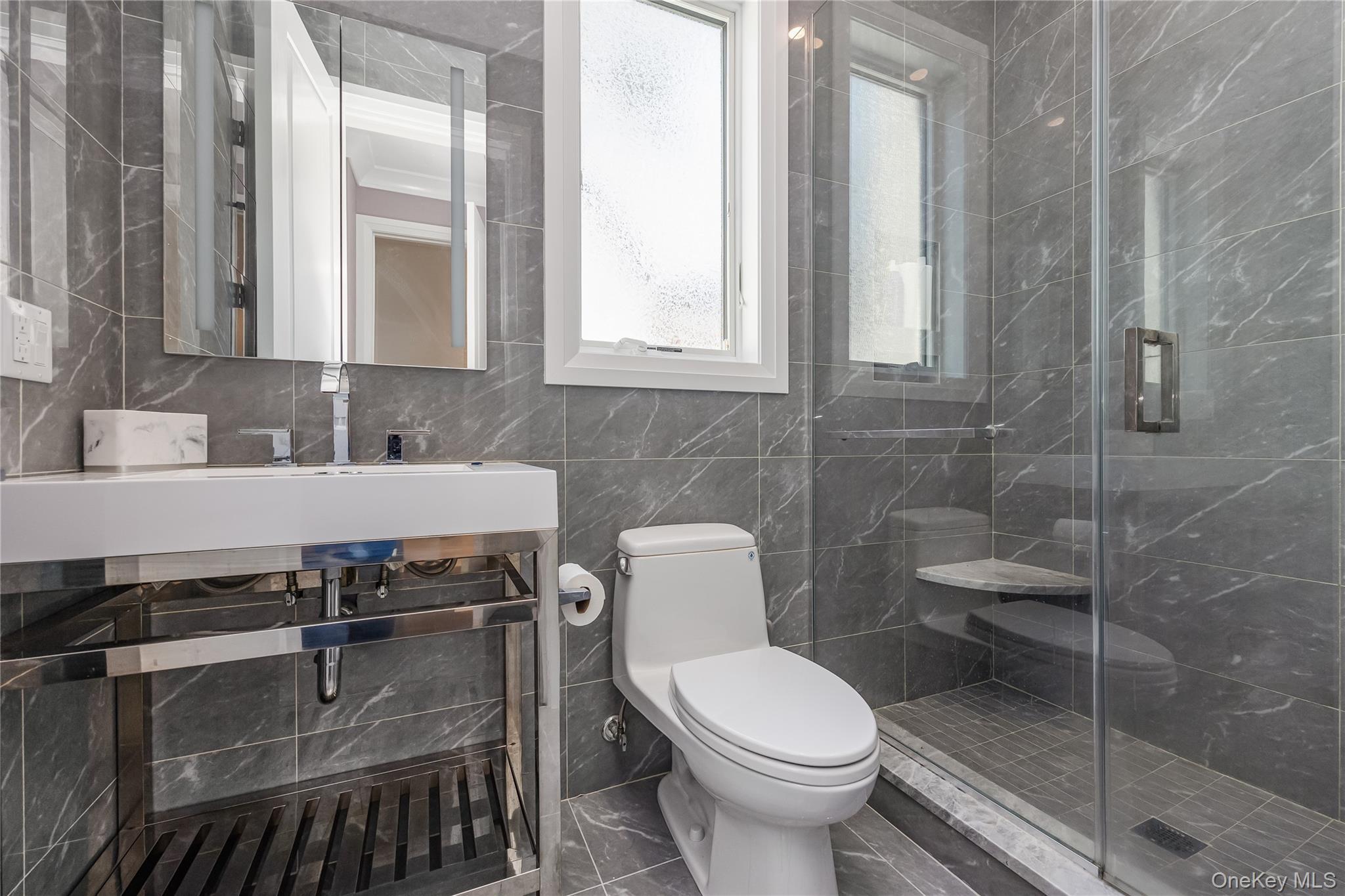 Single Family Nero Queens, NY 11423, MLS-910069-14