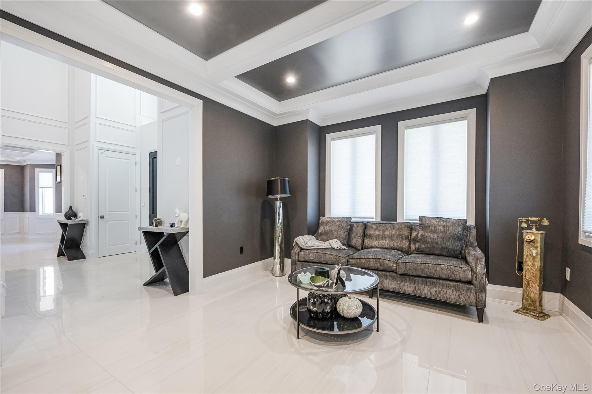 Single Family Nero Queens, NY 11423, MLS-910069-20