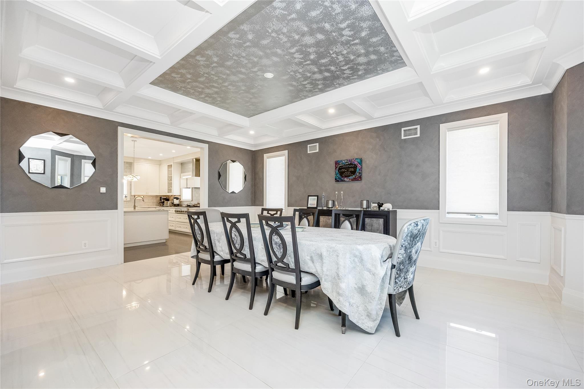 Single Family Nero Queens, NY 11423, MLS-910069-4