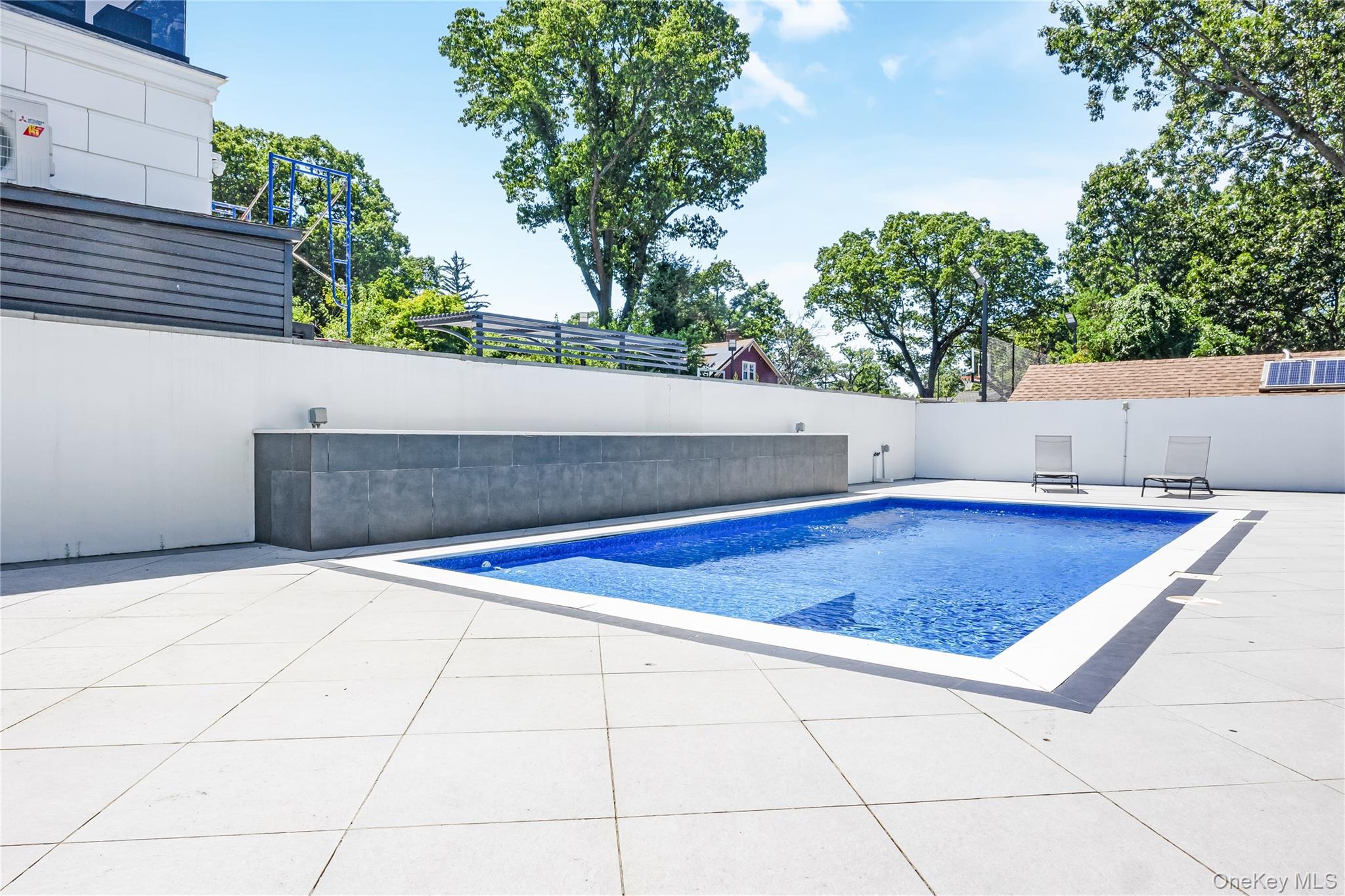 Single Family Nero  Queens, NY 11423, MLS-910069-48