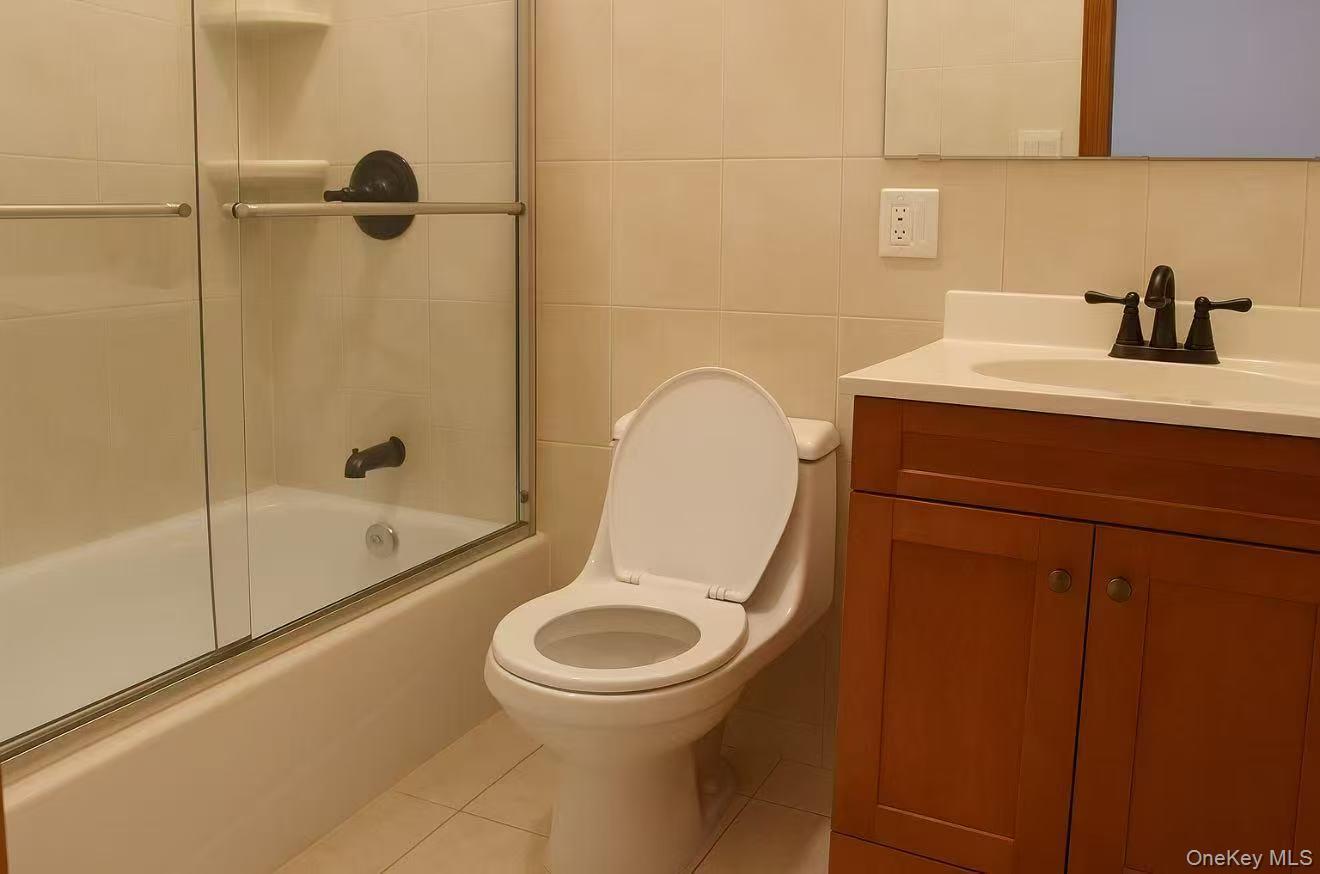 Single Family 35 Ave Queens, NY 11361, MLS-910074-4