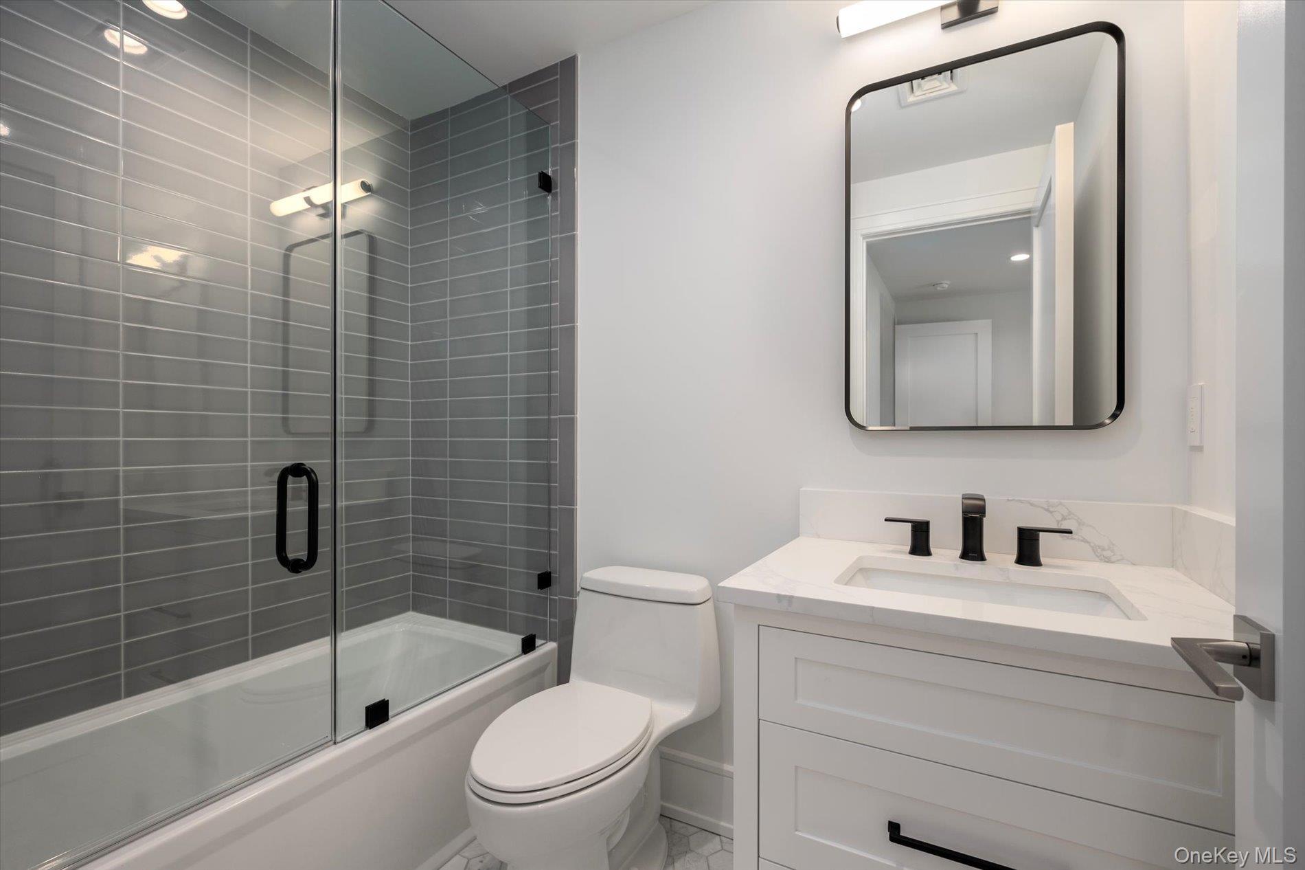 Single Family Hewlett Nassau County, NY 11050, MLS-910088-16