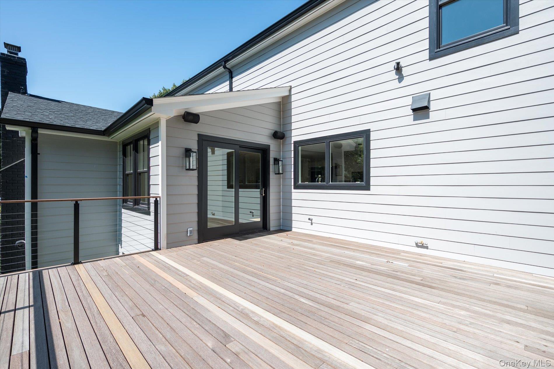 Single Family Hewlett Nassau County, NY 11050, MLS-910088-24