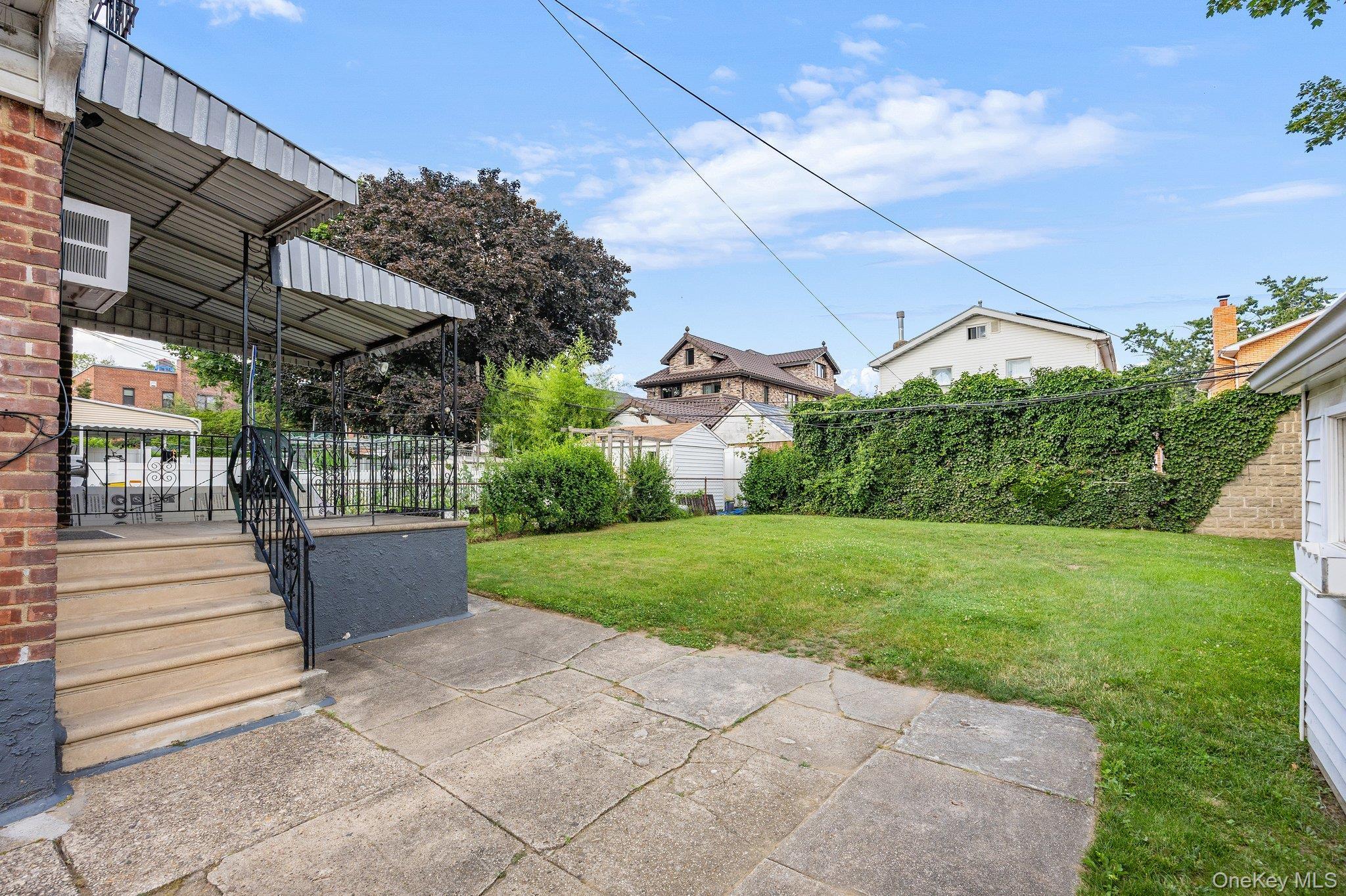 Single Family 182nd  Queens, NY 11365, MLS-910141-7