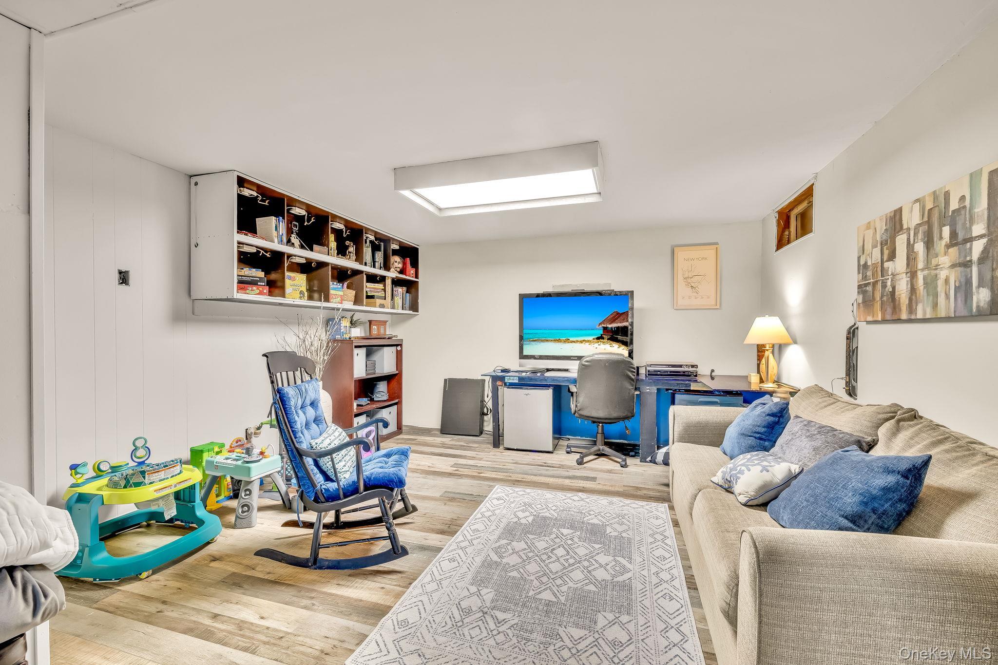 Single Family Orrs Mills  Orange County, NY 12577, MLS-910152-22