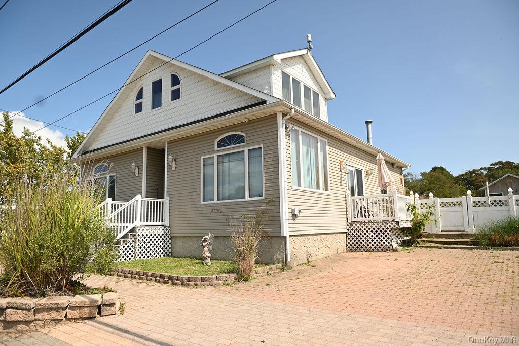 Single Family Riviera  Suffolk County, NY 11951, MLS-910153-2
