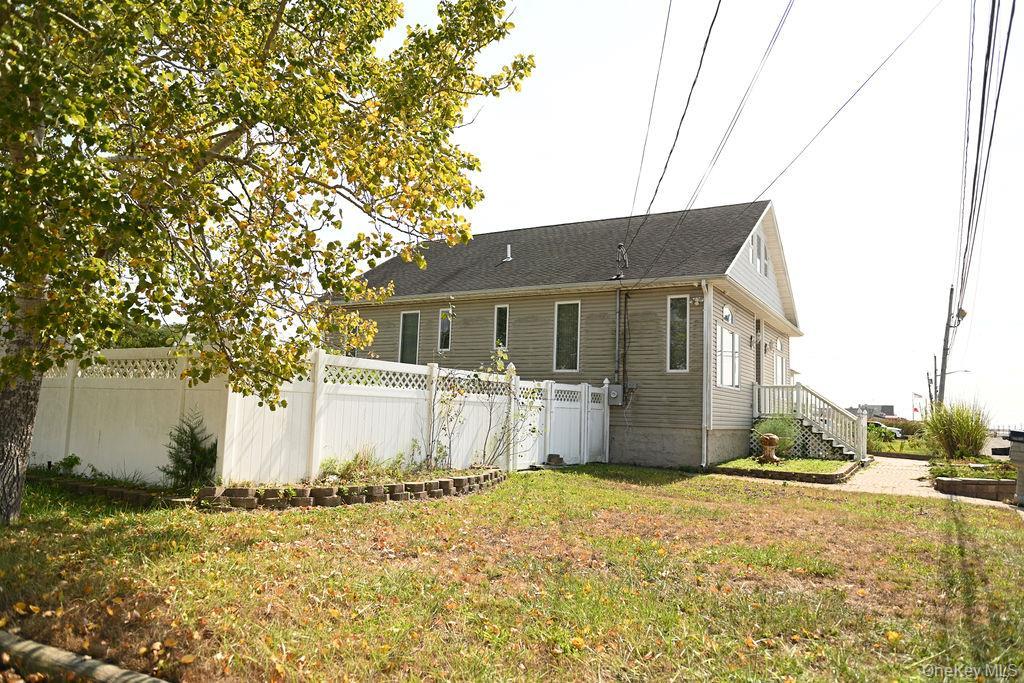 Single Family Riviera  Suffolk County, NY 11951, MLS-910153-22