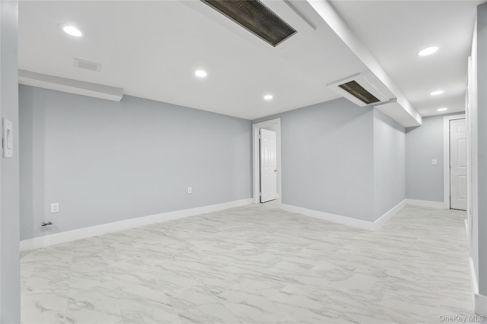 Single Family 225th  Queens, NY 11411, MLS-910155-19