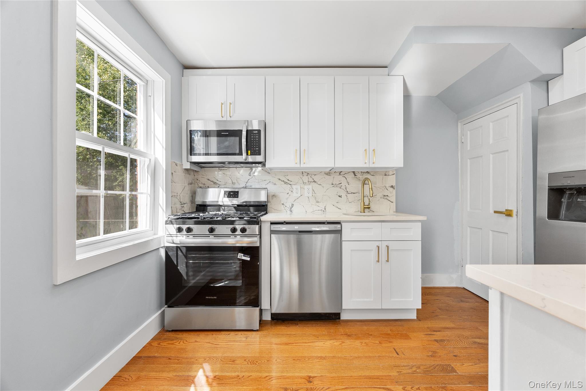 Single Family 225th  Queens, NY 11411, MLS-910155-7