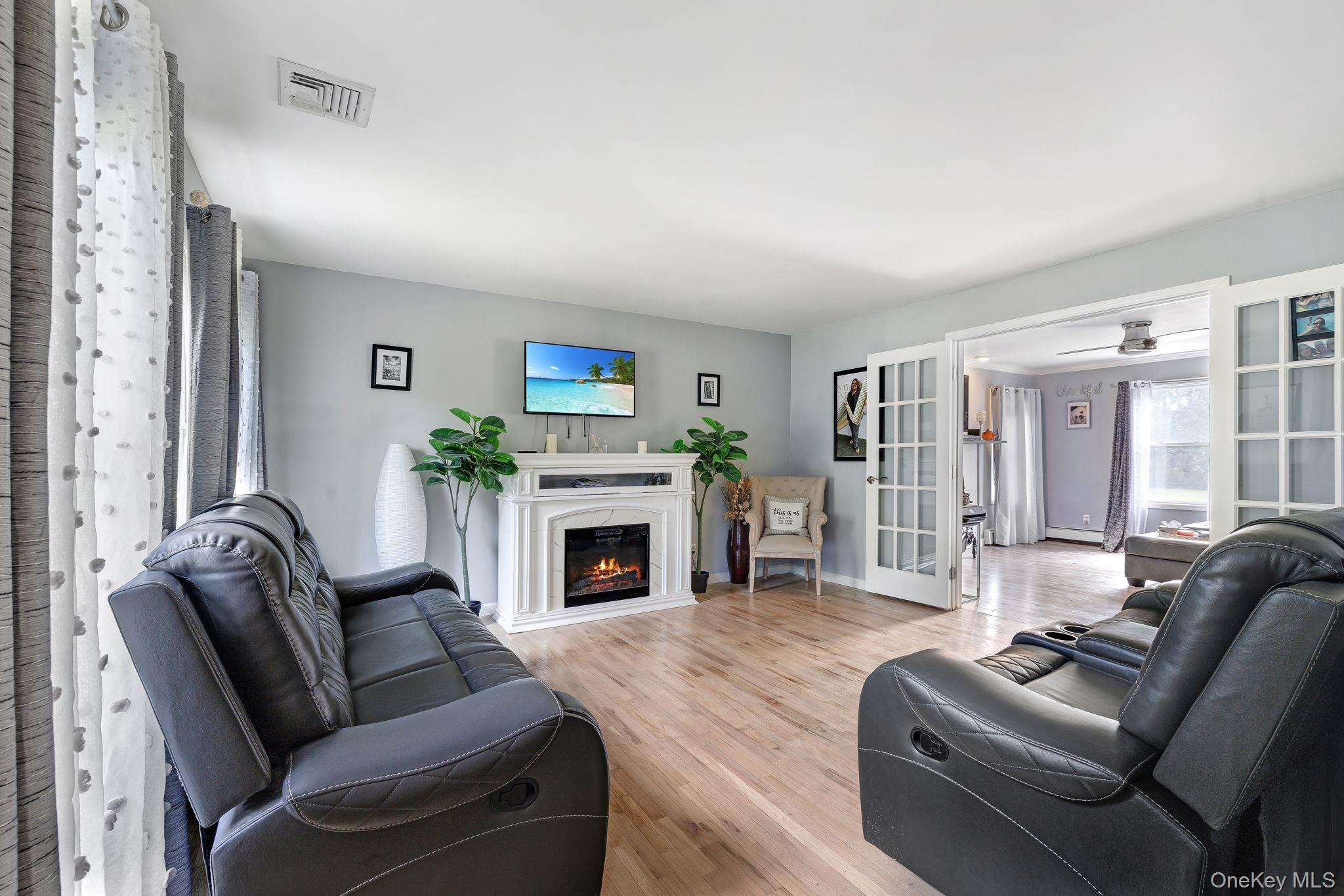 Single Family Angelas Orange County, NY 10924, MLS-910219-12