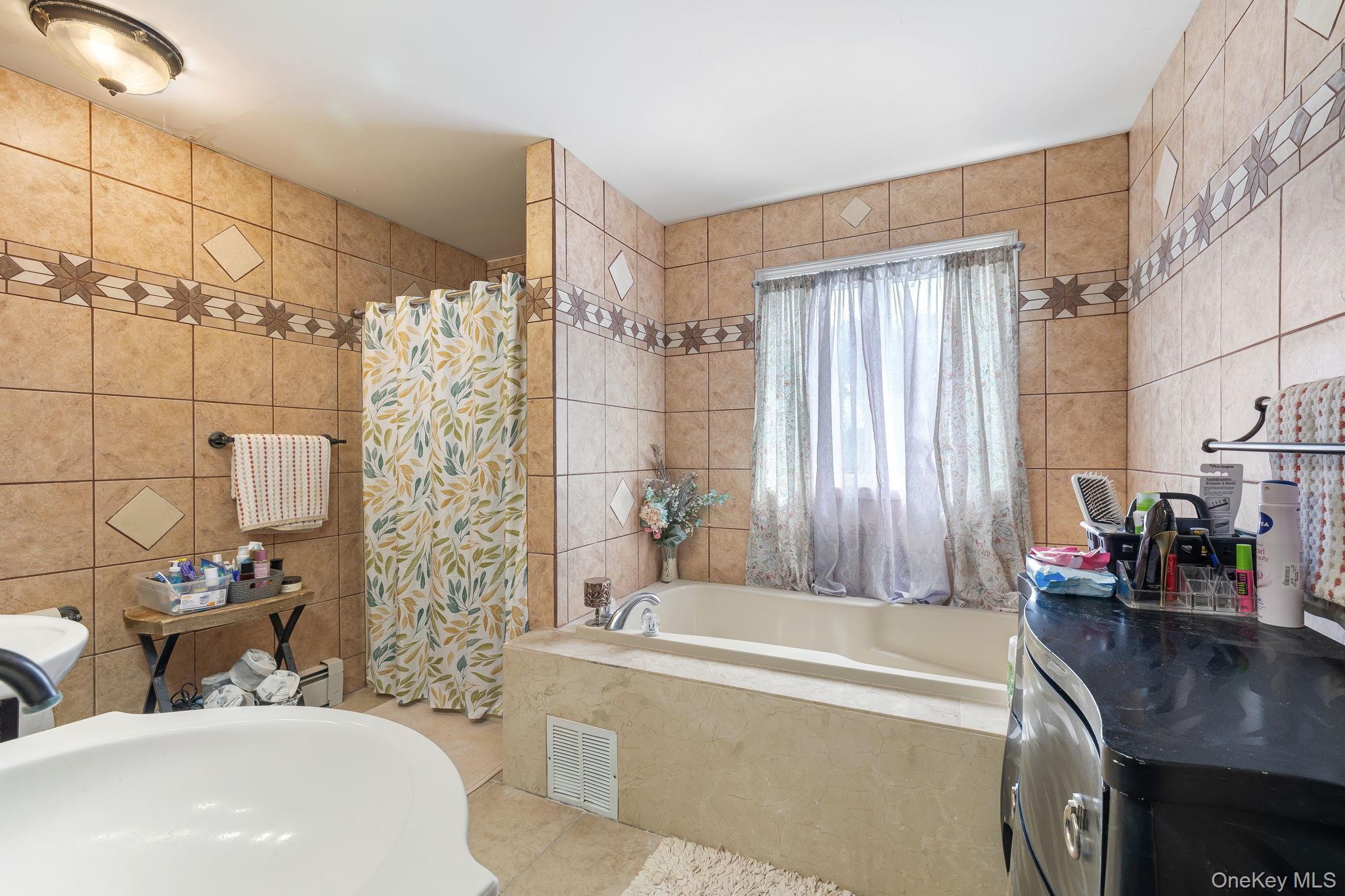 Single Family Angelas Orange County, NY 10924, MLS-910219-22