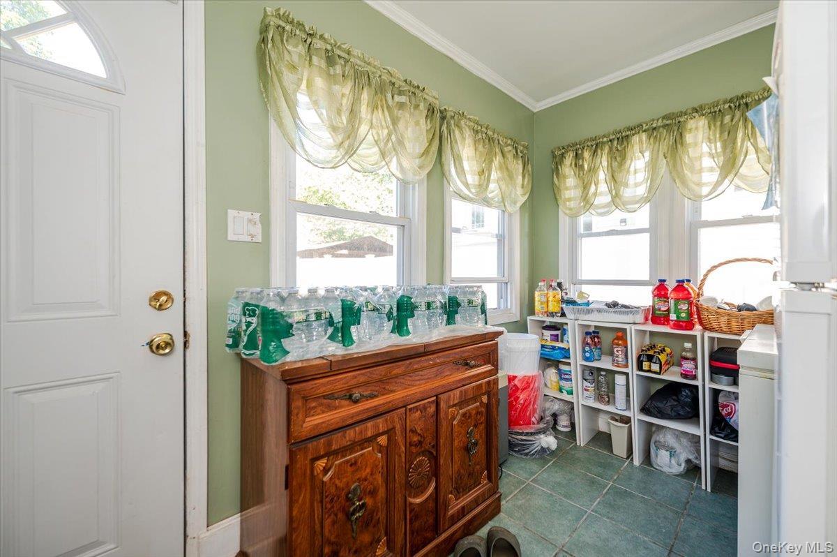 Single Family Milburn  Queens, NY 11413, MLS-910225-17