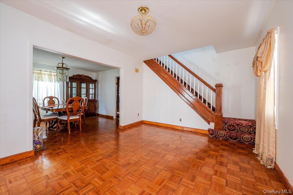 Single Family Milburn  Queens, NY 11413, MLS-910225-5