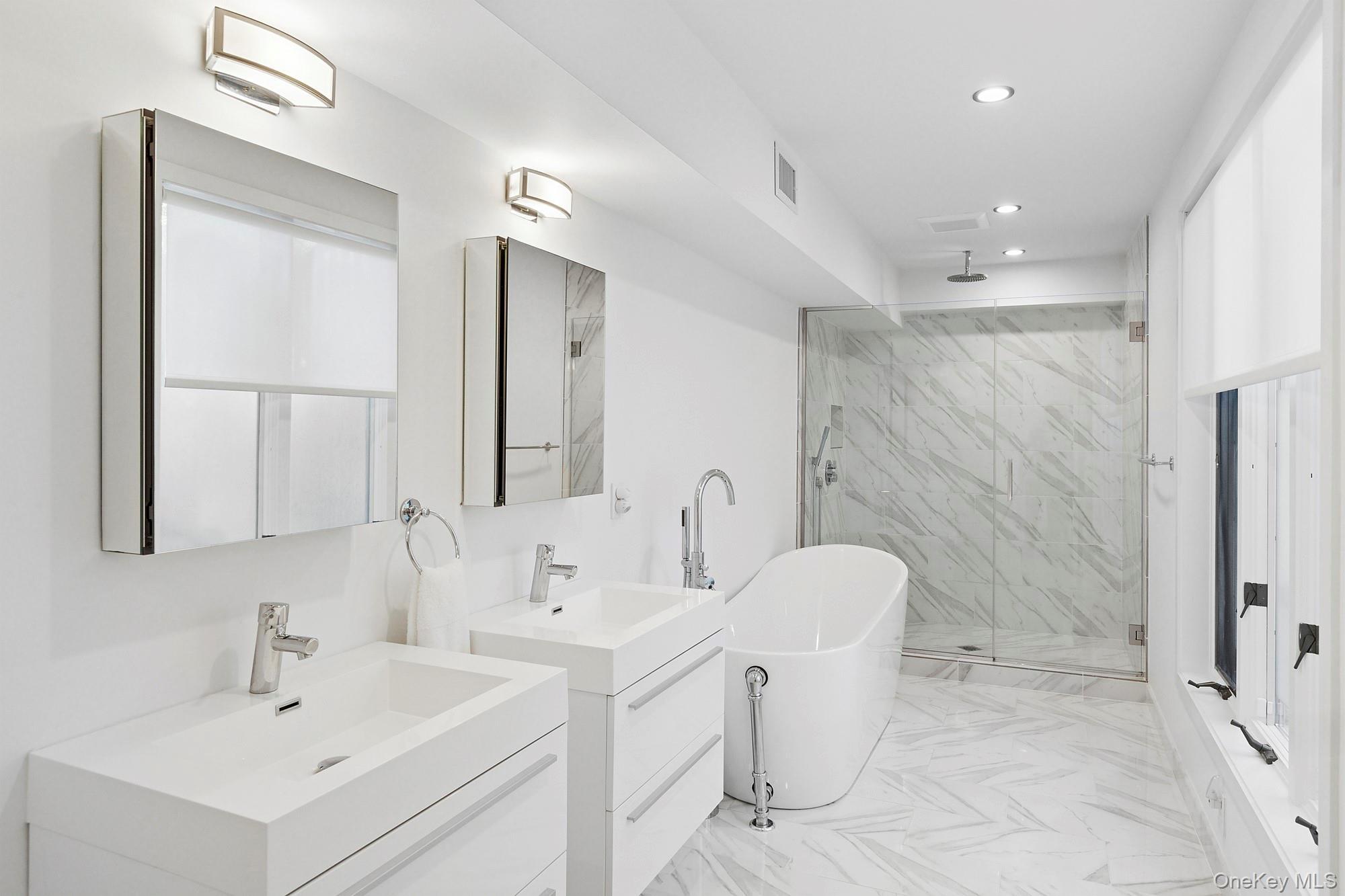 Single Family Bayberry Suffolk County, NY 11960, MLS-910248-11