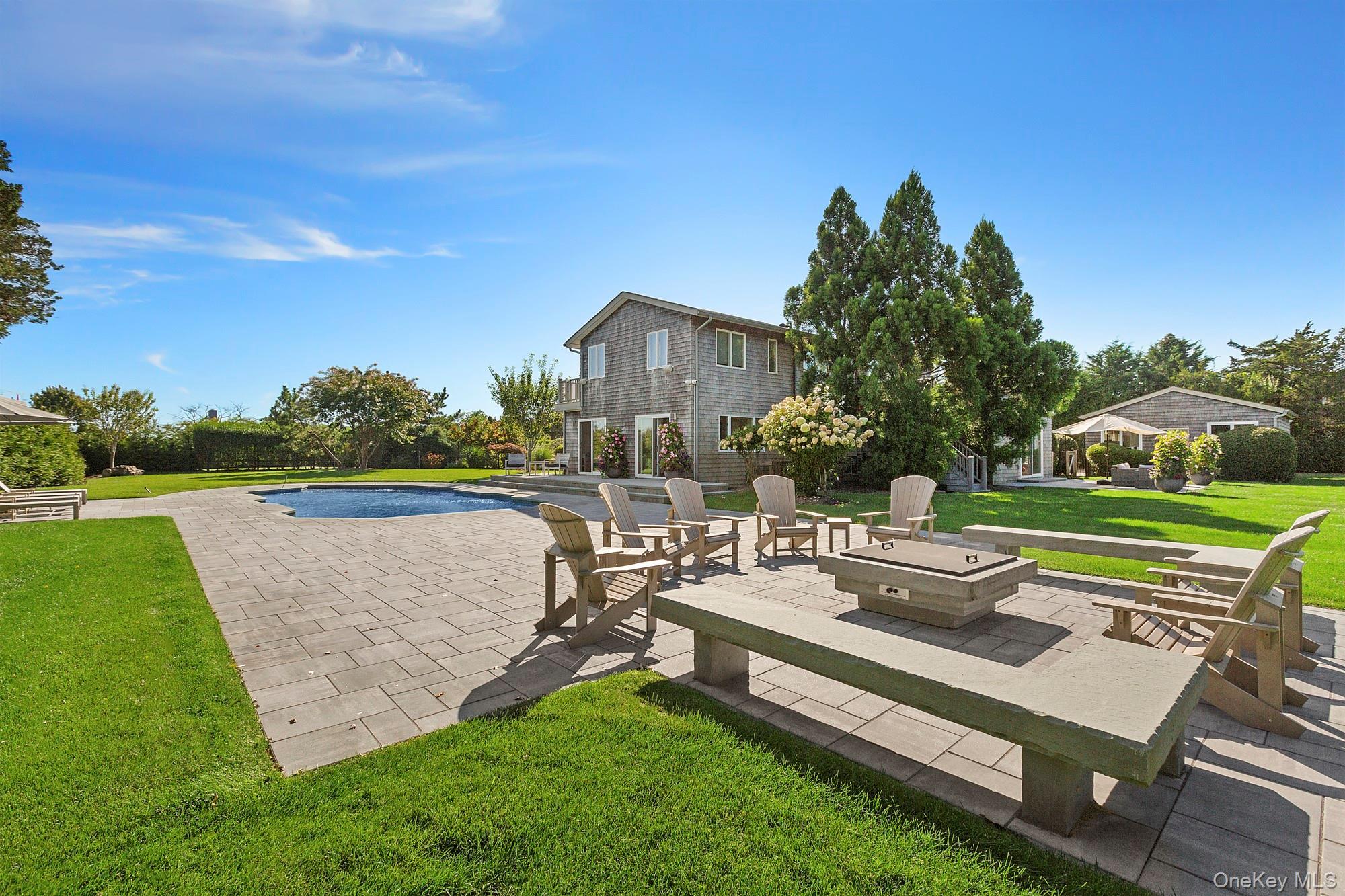 Single Family Bayberry Suffolk County, NY 11960, MLS-910248-21