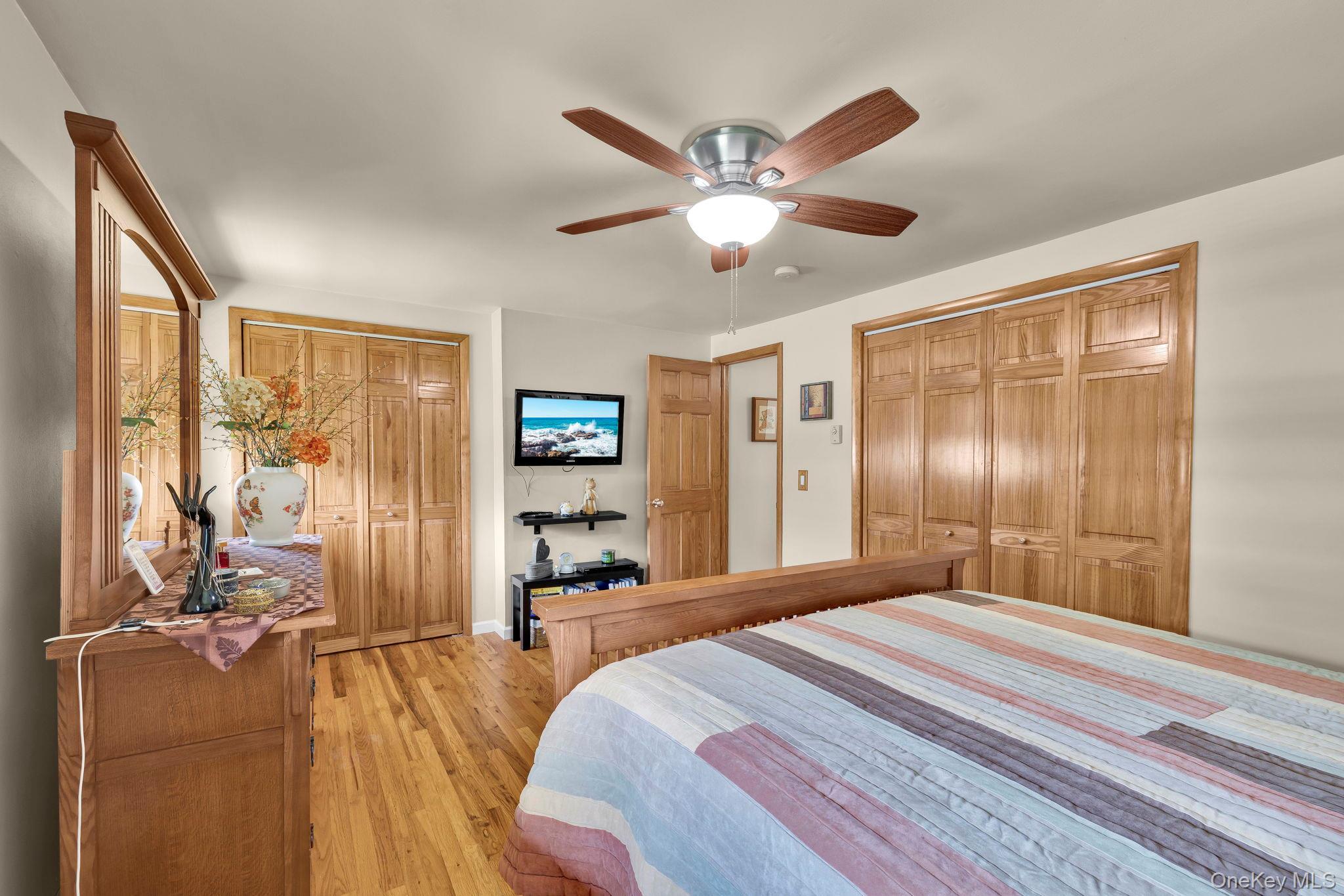 Single Family Parr Meadow Orange County, NY 12550, MLS-910259-14