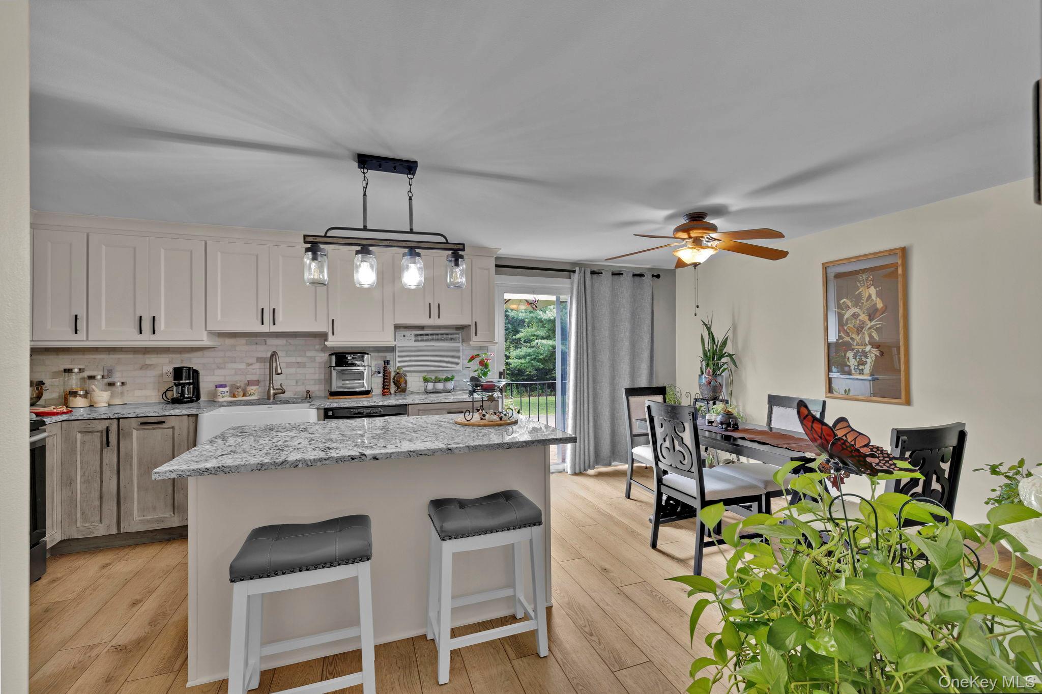 Single Family Parr Meadow Orange County, NY 12550, MLS-910259-8