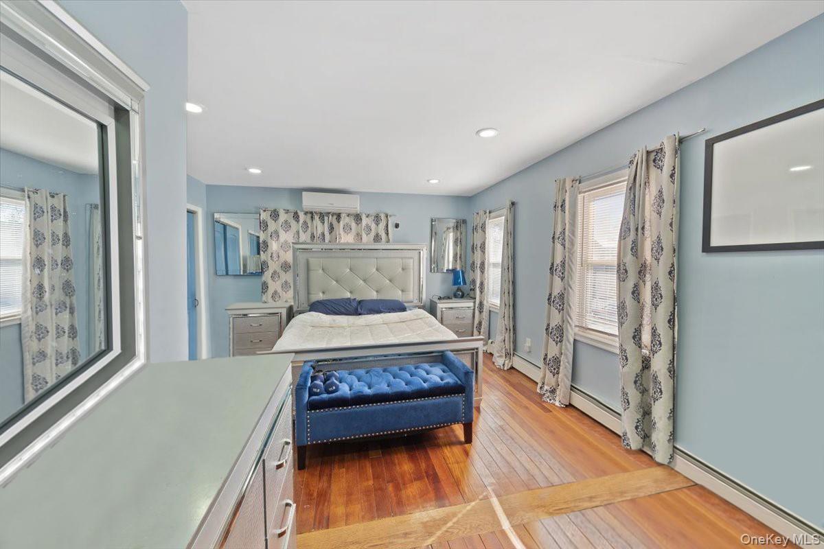 Single Family 192nd  Queens, NY 11412, MLS-910265-14