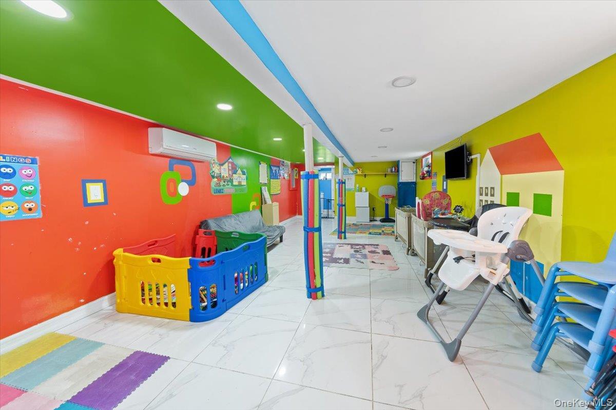 Single Family 192nd  Queens, NY 11412, MLS-910265-21