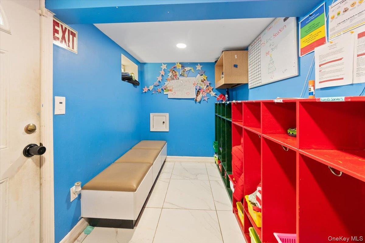 Single Family 192nd  Queens, NY 11412, MLS-910265-22