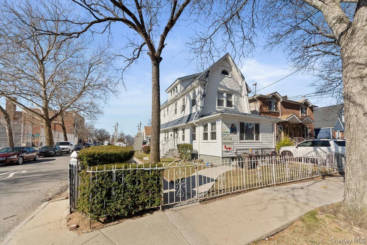 Single Family 192nd  Queens, NY 11412, MLS-910265-30