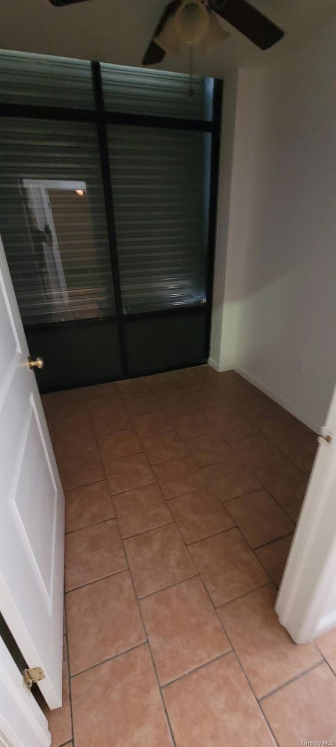 Commercial Lease Bathgate  Bronx, NY 10457, MLS-910281-6