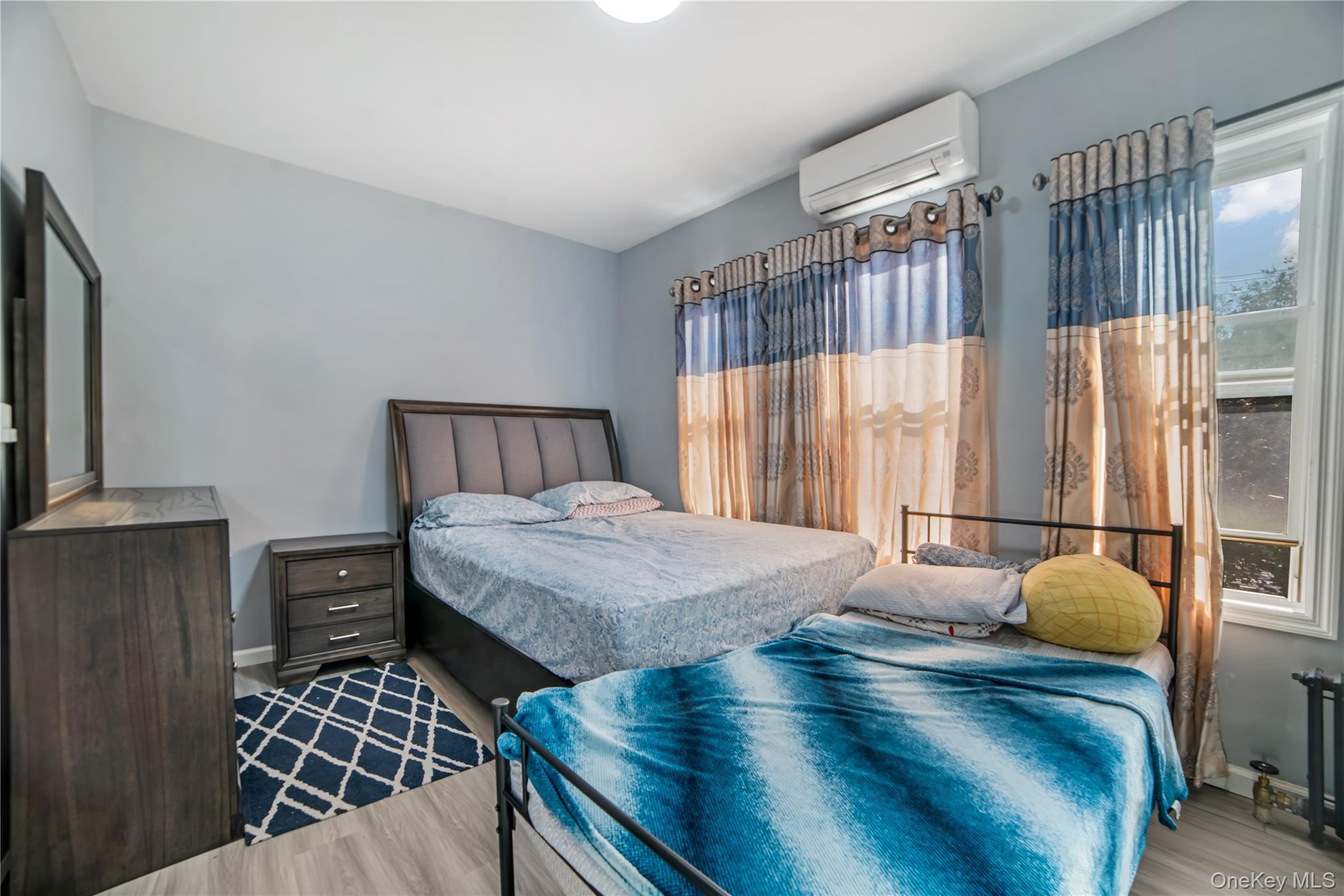 Single Family Willis  Nassau County, NY 11001, MLS-910299-13