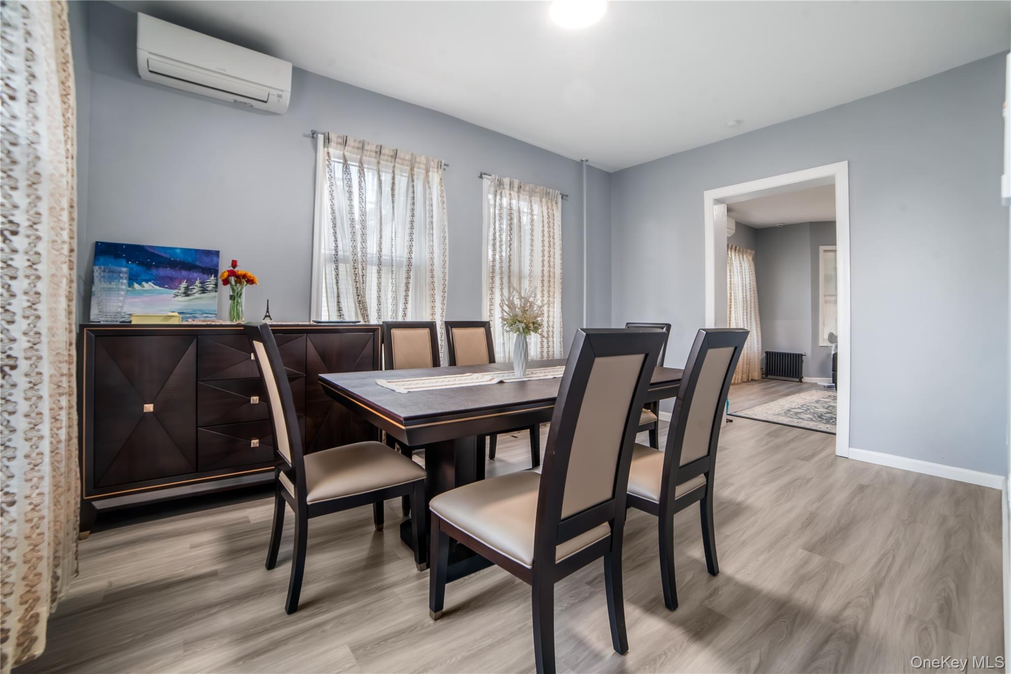 Single Family Willis  Nassau County, NY 11001, MLS-910299-6