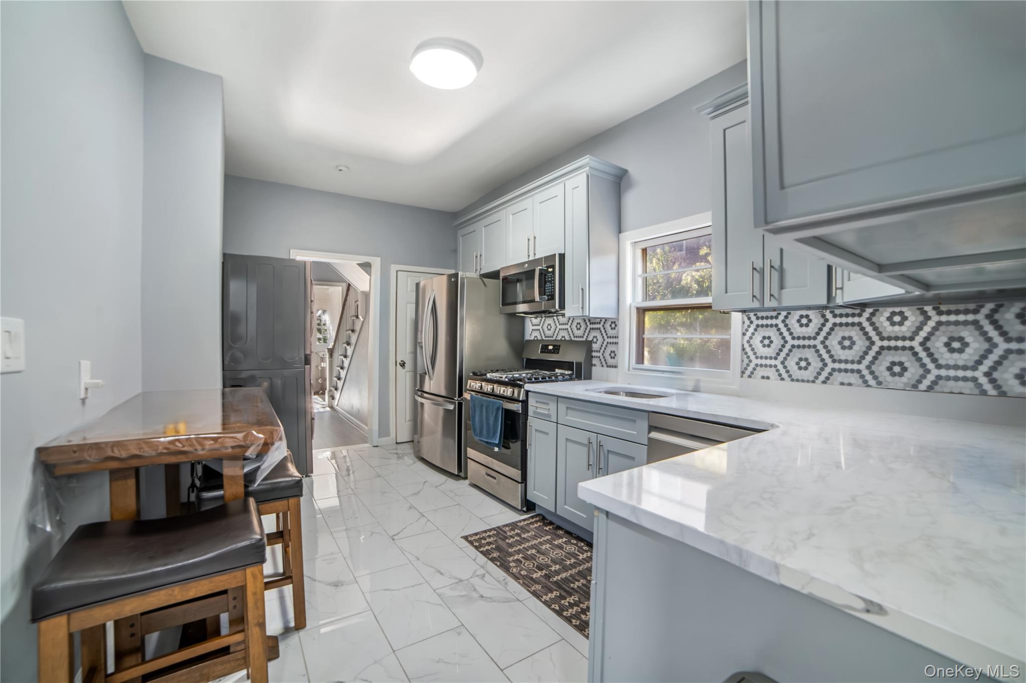 Single Family Willis  Nassau County, NY 11001, MLS-910299-8