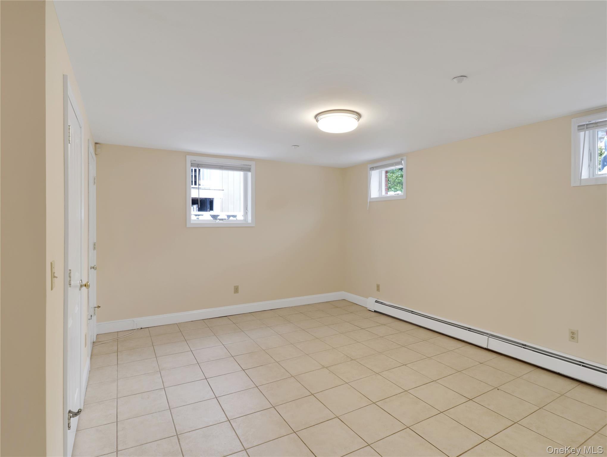 Single Family Prospect  Rockland County, NY 10960, MLS-910304-10