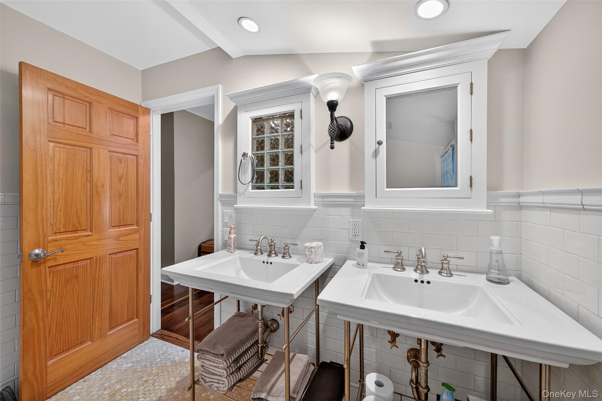 Single Family Eagle Valley Rockland County, NY 10974, MLS-910305-20