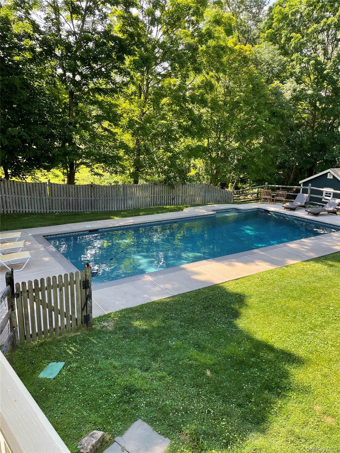 Single Family Eagle Valley Rockland County, NY 10974, MLS-910305-45