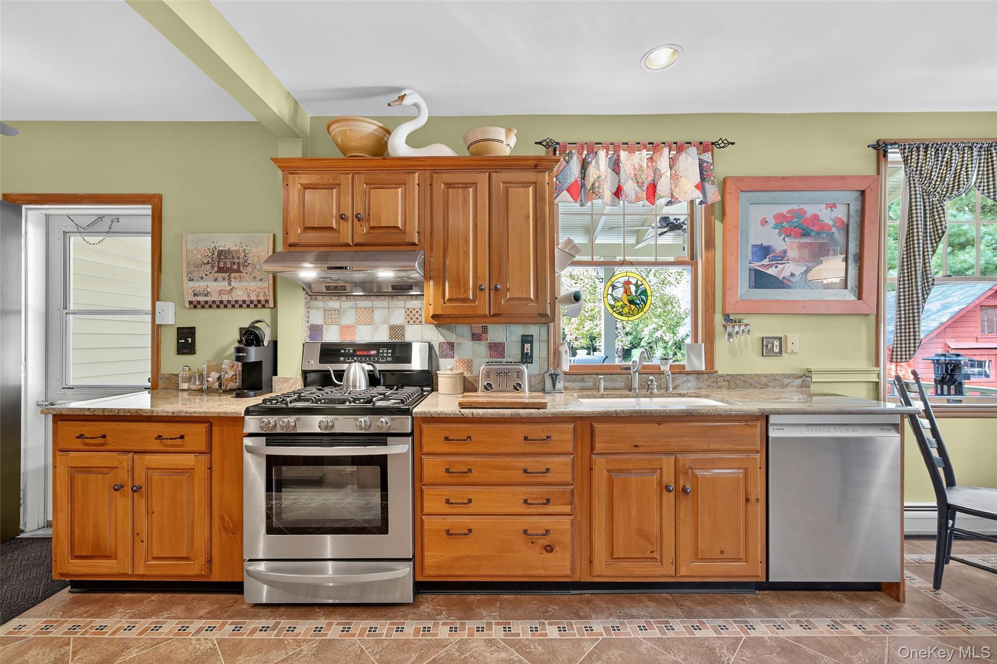 Single Family Eagle Valley Rockland County, NY 10974, MLS-910305-7