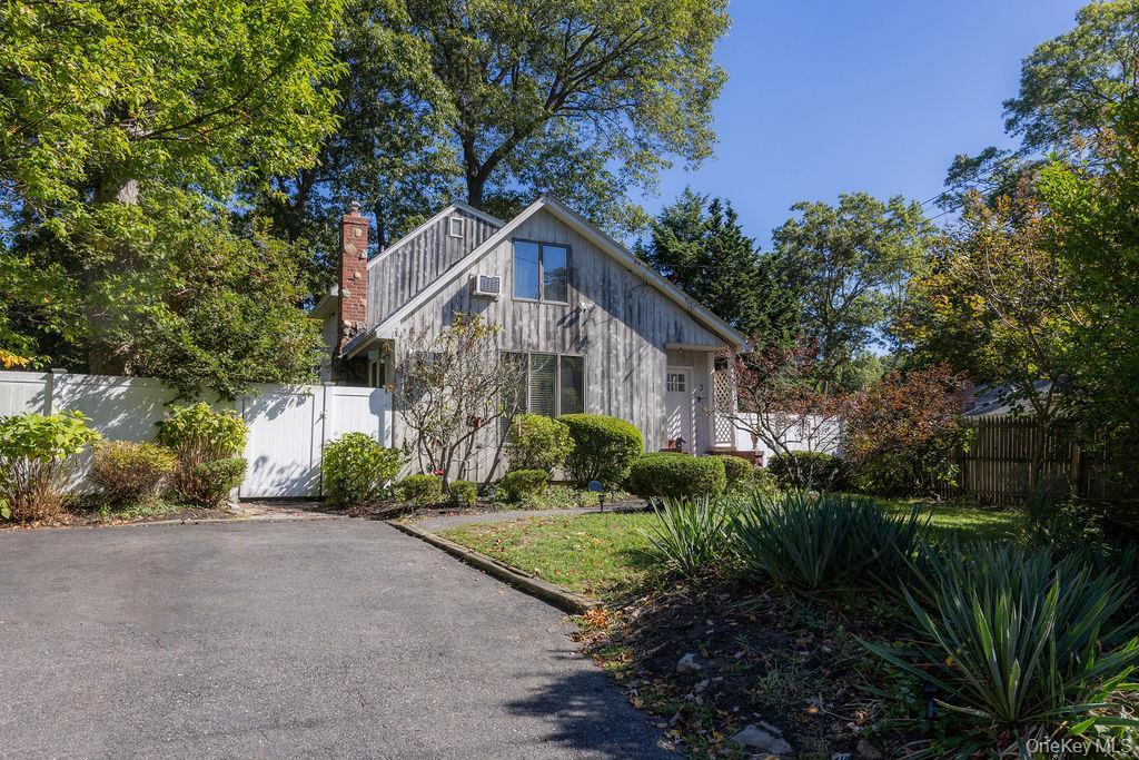 Single Family Beacon Suffolk County, NY 11789, MLS-910311-18