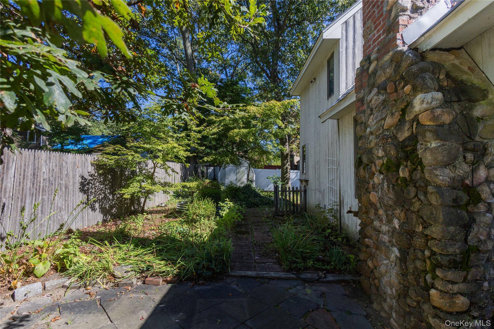 Single Family Beacon Suffolk County, NY 11789, MLS-910311-20