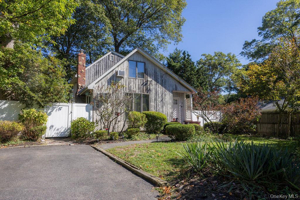 Single Family Beacon Suffolk County, NY 11789, MLS-910311-3