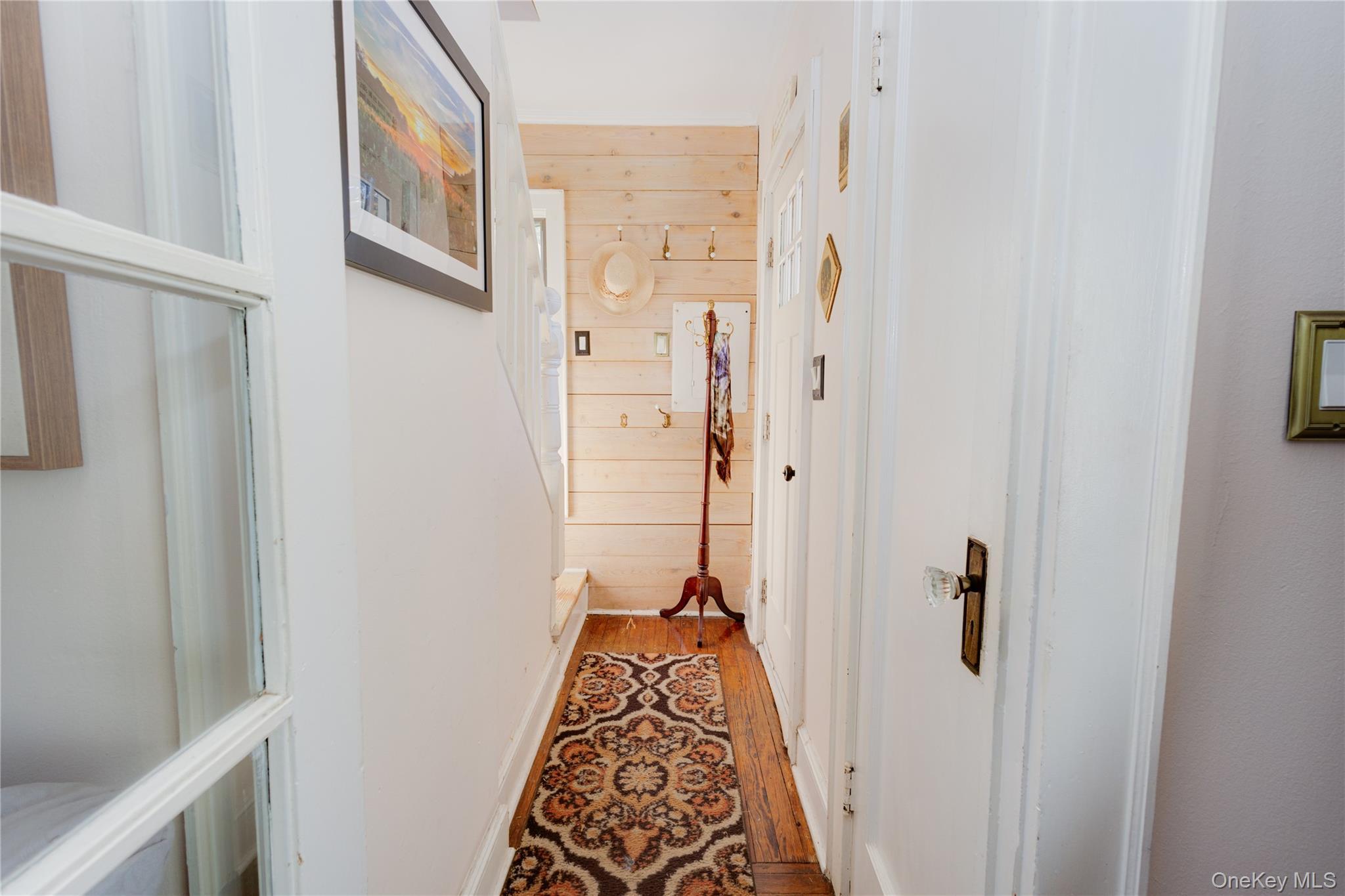 Single Family Beacon Suffolk County, NY 11789, MLS-910311-9