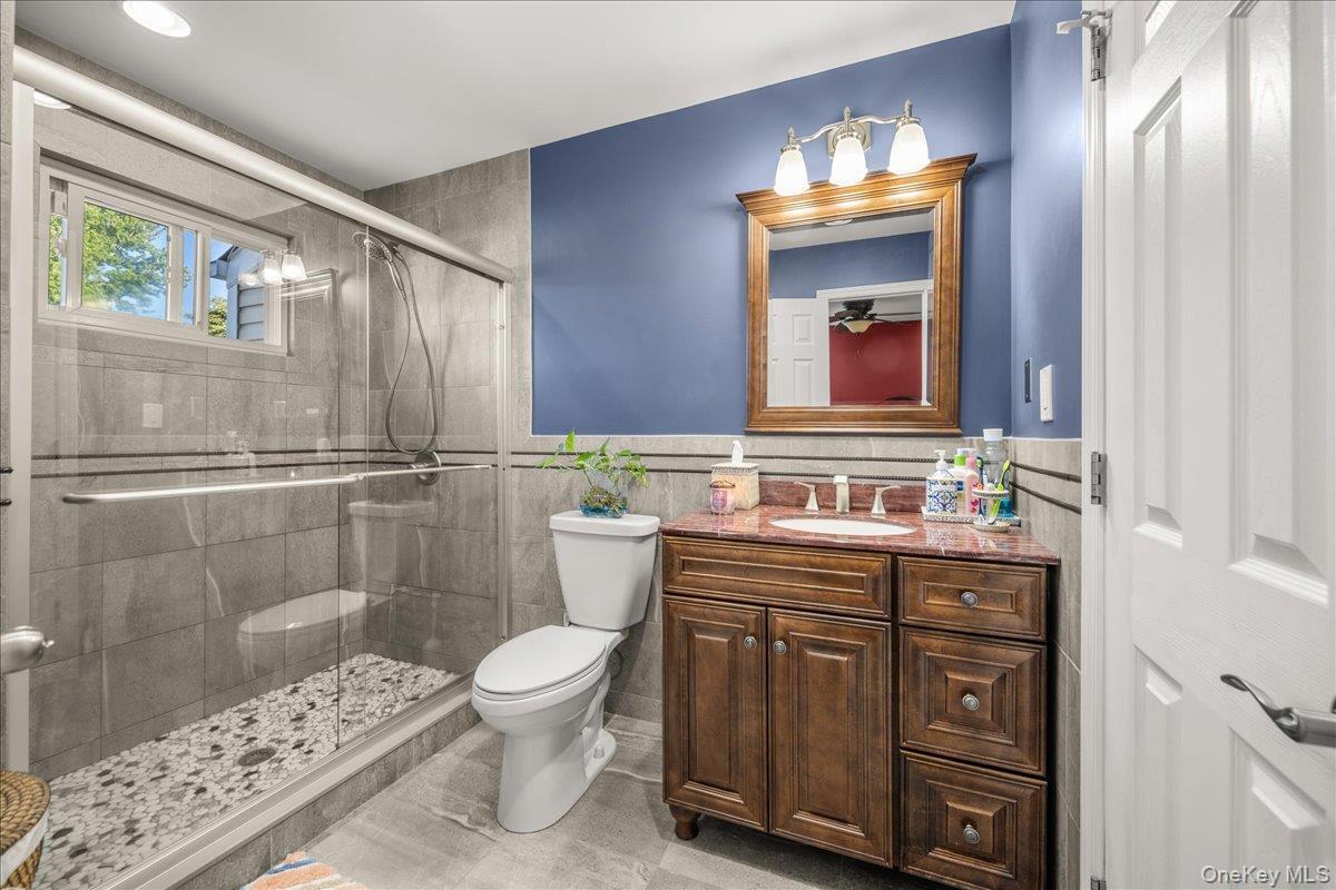 Single Family Washington  Suffolk County, NY 11717, MLS-910355-12