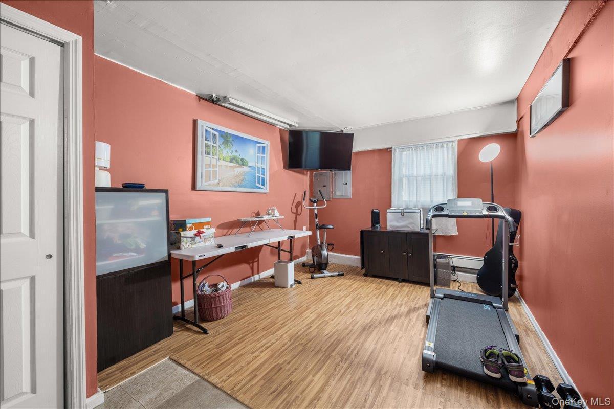 Single Family Washington  Suffolk County, NY 11717, MLS-910355-21