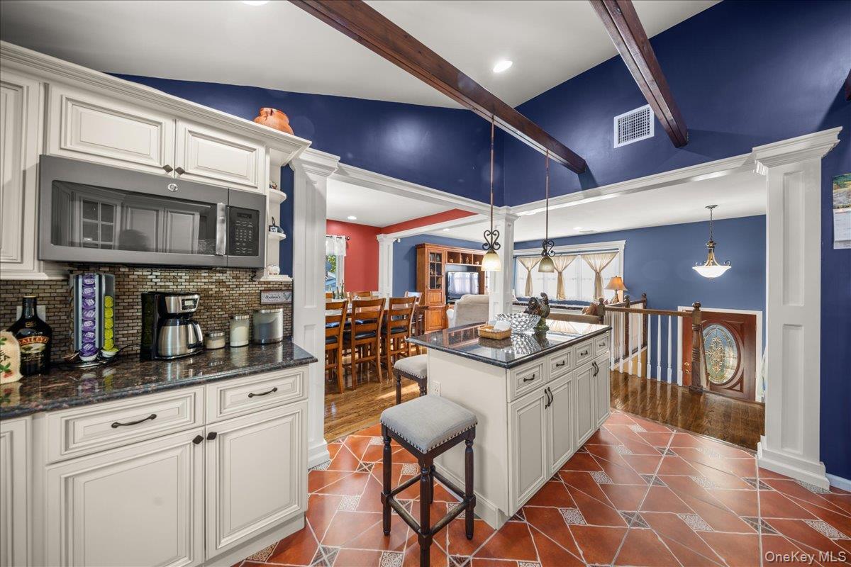 Single Family Washington  Suffolk County, NY 11717, MLS-910355-6